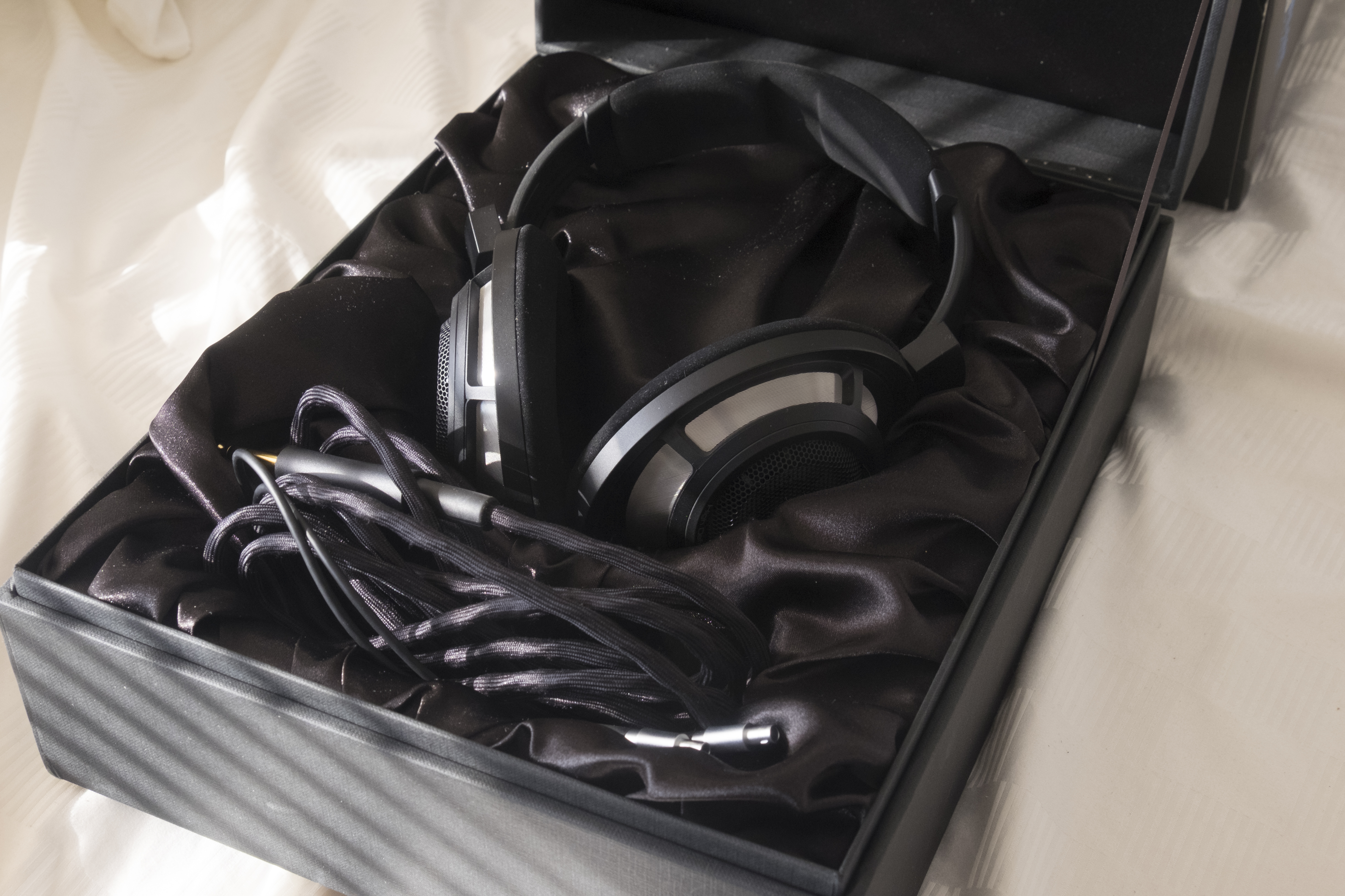 Sennheiser HD 800 S Review A Pure Smooth and Balanced