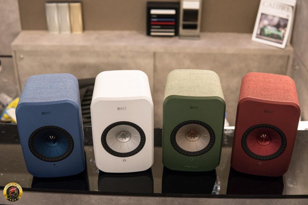 KEF LSX vs. KEF LS50 Wireless Speakers - Hear the Difference